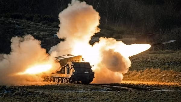 Nga pháo kích chặn đường rút của lính Ukraine ở Donetsk ảnh 2