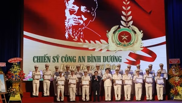 Công an tỉnh Bình Dương khám phá hàng trăm băng nhóm tội phạm đặc biệt nguy hiểm
