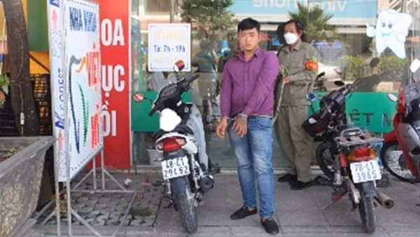 Nhóm đối tượng phá hoại vườn dưa hấu khai gì tại Cơ quan điều tra? ảnh 5