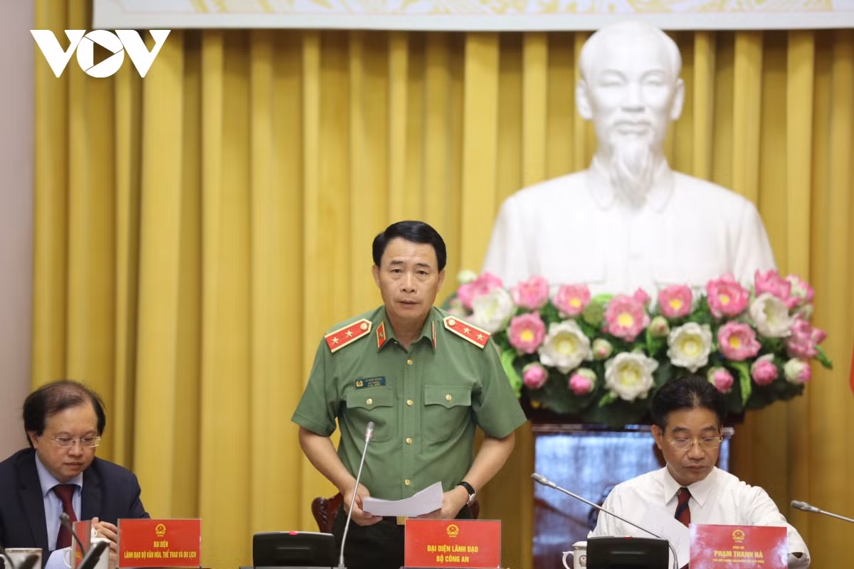 Bộ Công an: Mua tàu bay, trực thăng chuyên dụng cho cảnh sát cơ động -0
