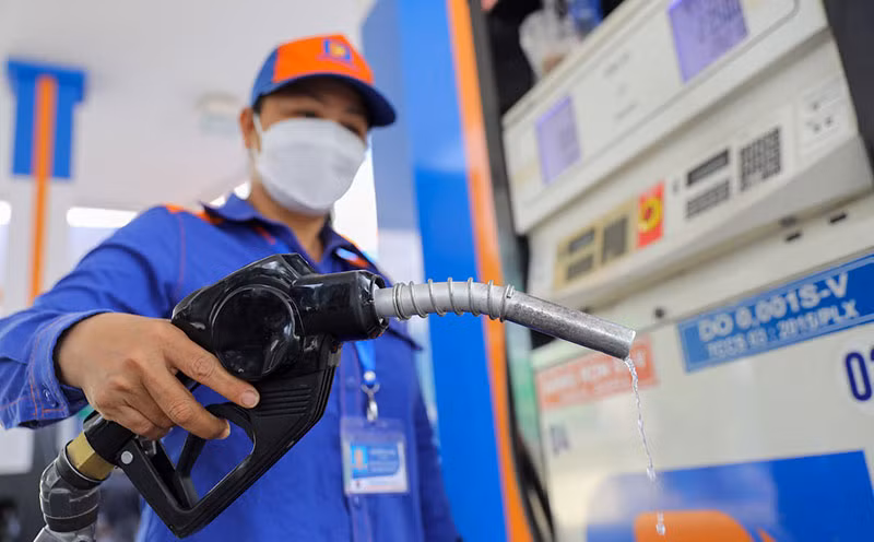Đề xuất giảm thuế bảo vệ môi trường đối với xăng, dầu xuống mức sàn -0