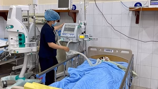 Sáu người nhậu hết 5 lít rượu, 3 người tử vong ảnh 2
