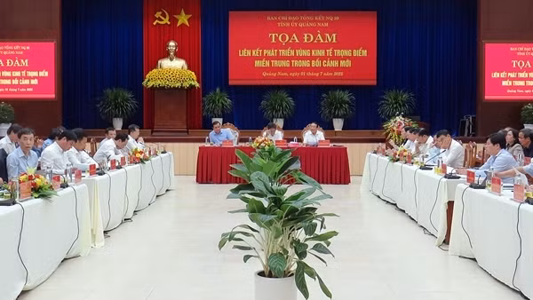 Tăng cường liên kết phát triển trong Vùng kinh tế trọng điểm miền Trung
