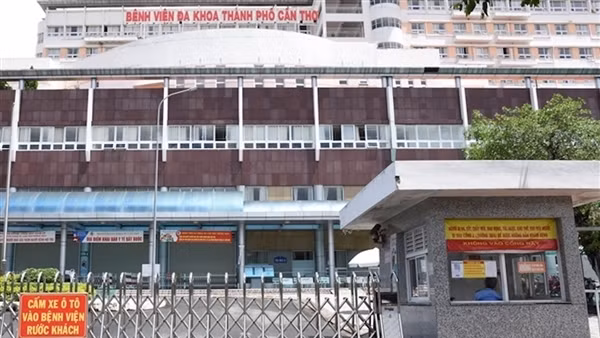 Thông tin mới vụ cậu bé bị đốt bỏng hai chân ảnh 2