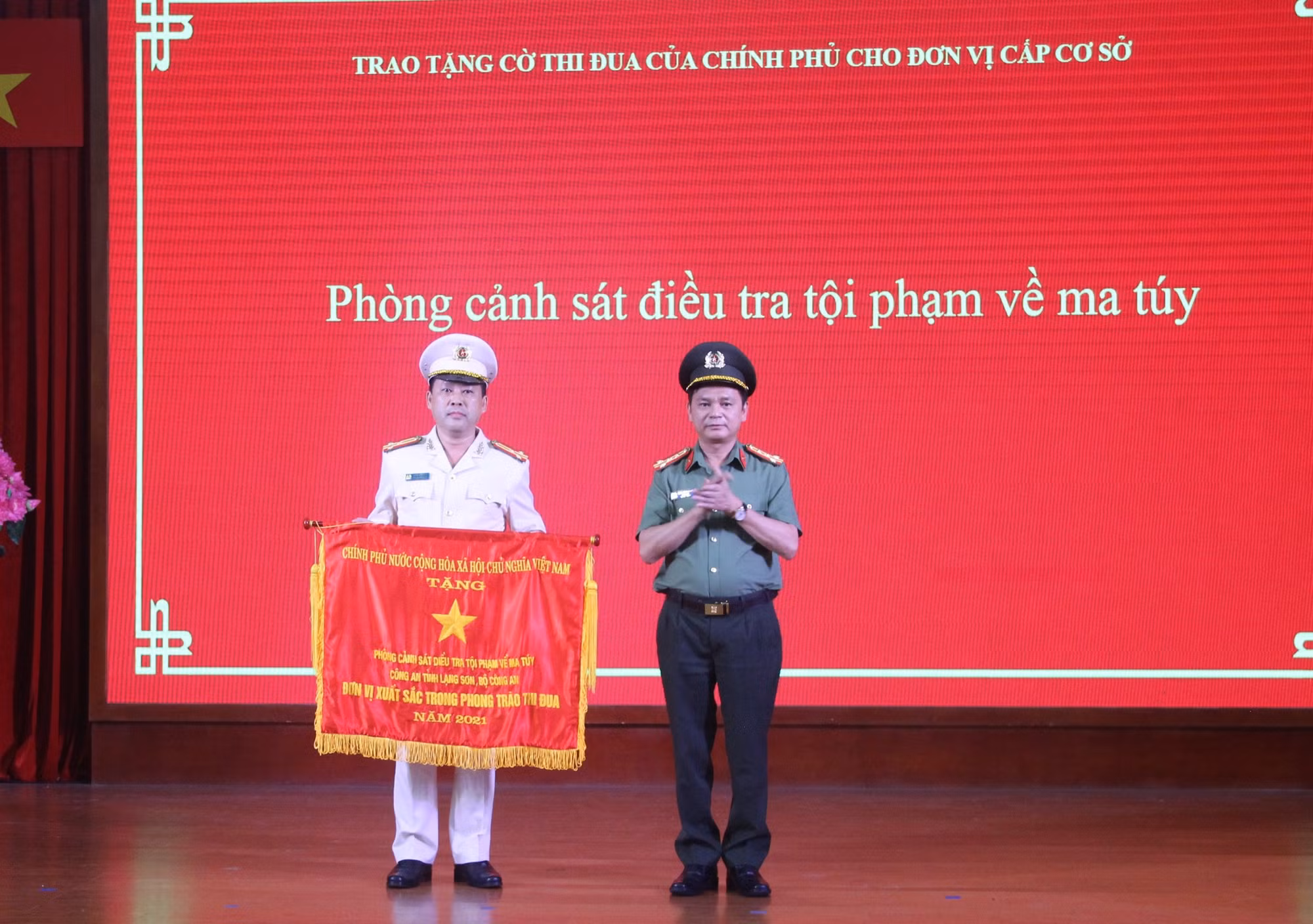 Phong trào Nụ cười chiến sĩ -0