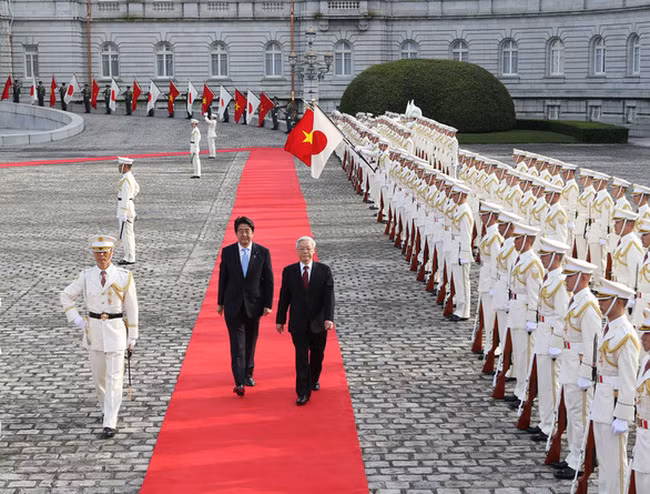 Shinzo Abe: Vị chính khách của những điều đặc biệt -0