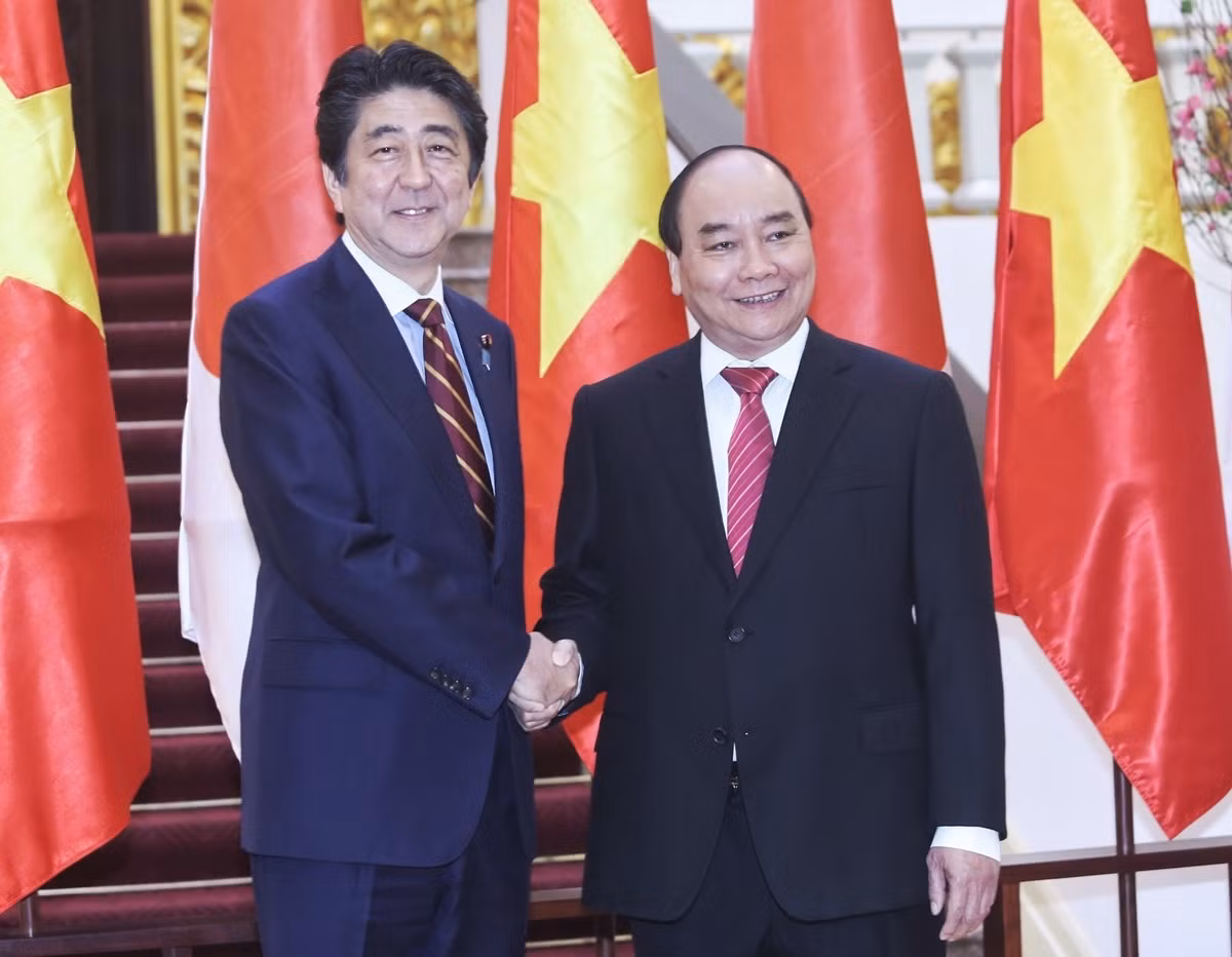 Shinzo Abe: Vị chính khách của những điều đặc biệt -0
