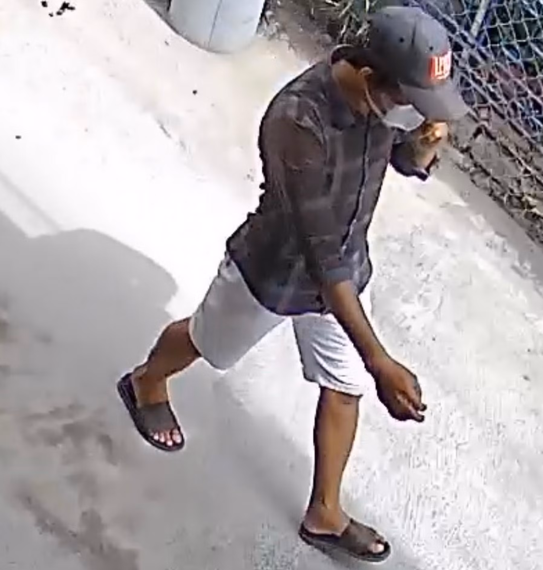 Truy nóng bắt gọn đối tượng “đá xế”, thu giữ 3 chiếc xe máy -0