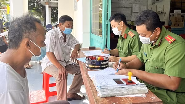 Người trắng tay, kẻ mất mạng vì tin lời hứa… việc nhẹ lương cao ảnh 3