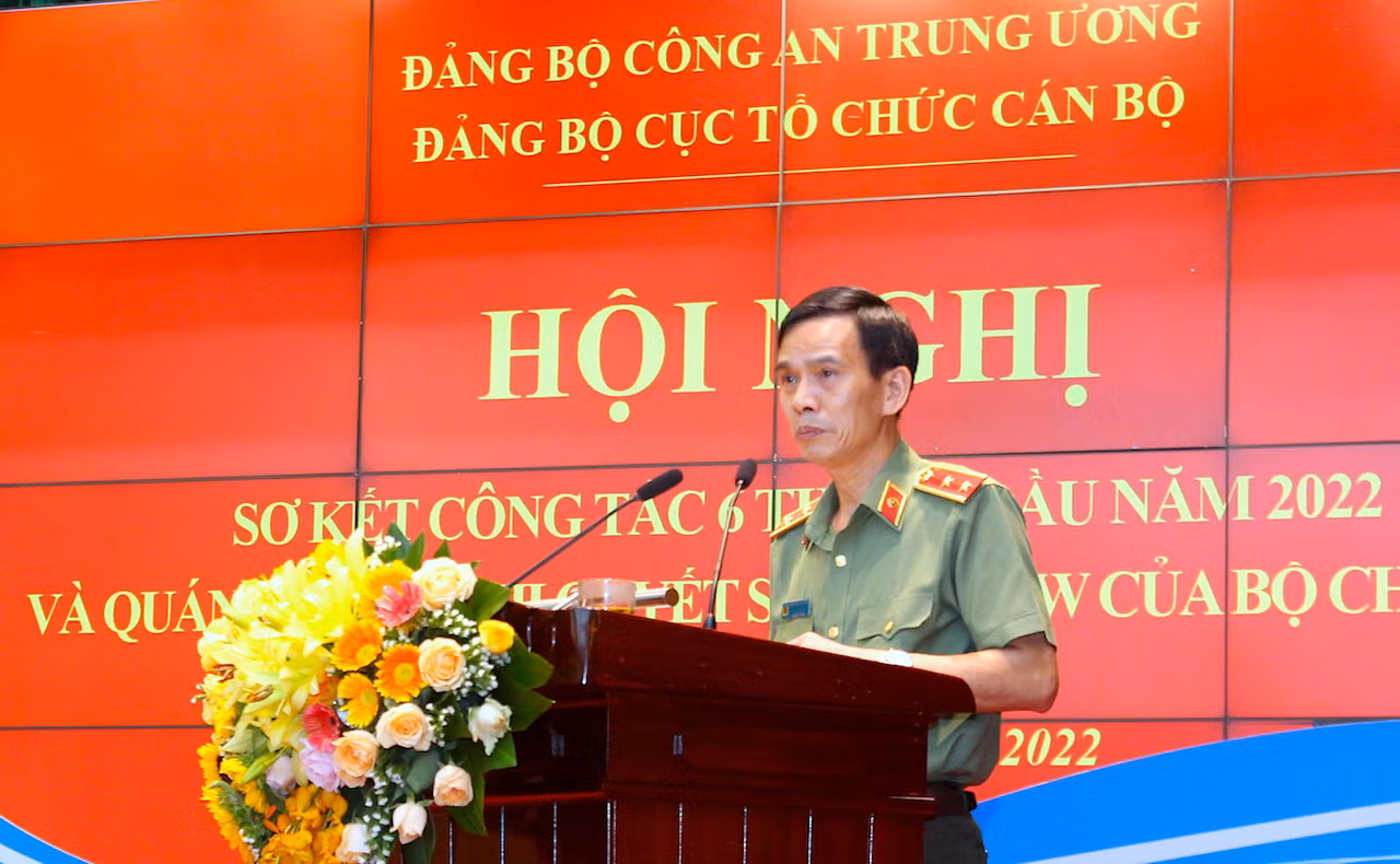 Hoàn thành sớm nhiều đề án, chủ trương lớn về tổ chức cán bộ -0