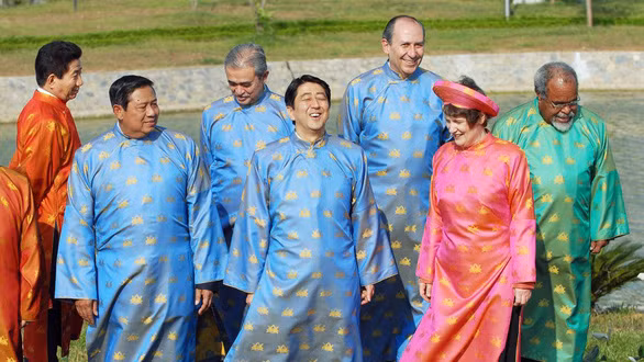 Shinzo Abe: Vị chính khách của những điều đặc biệt -0