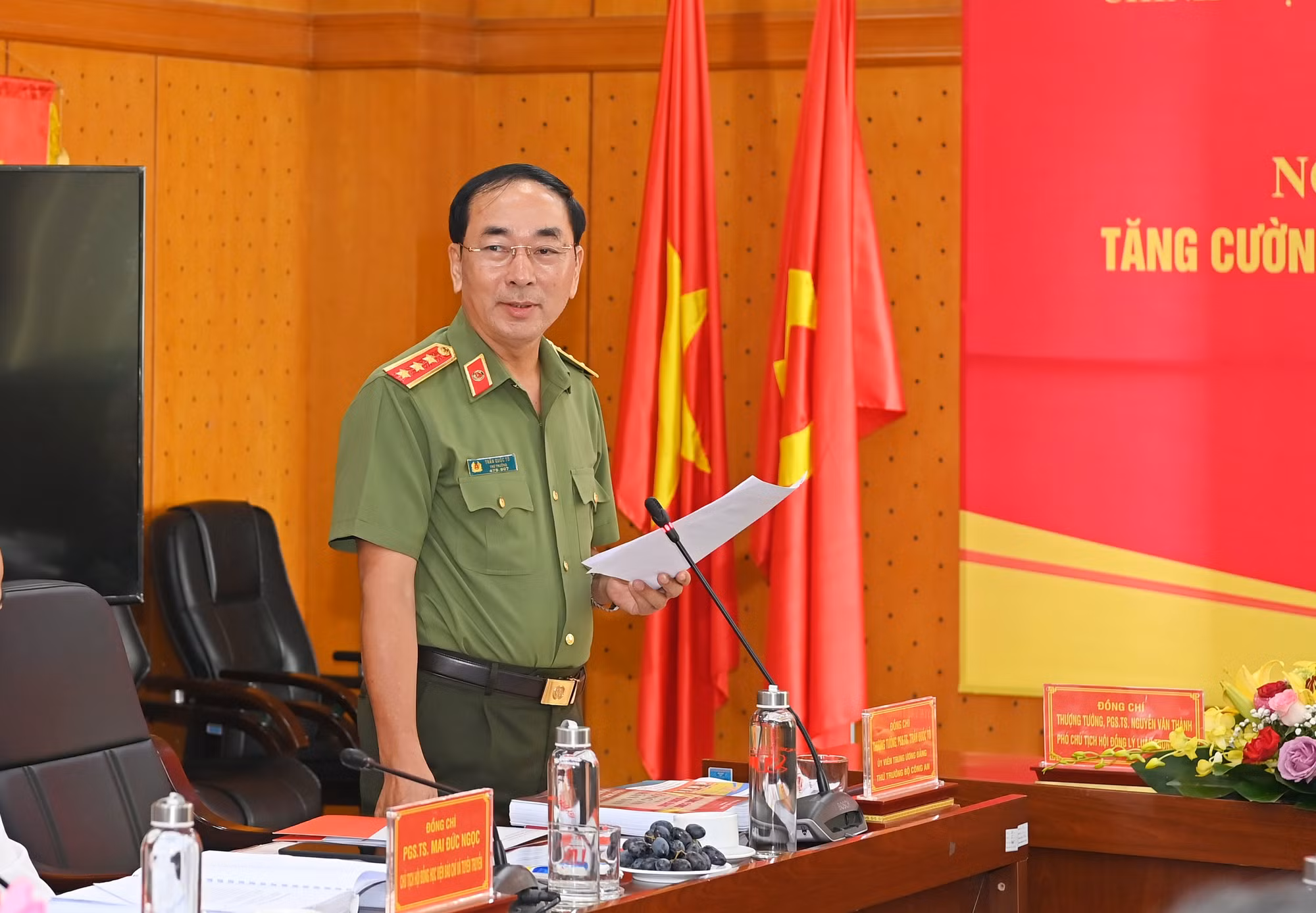 Tăng cường công tác xây dựng Đảng trong CAND theo Nghị quyết Đại hội XIII của Đảng -0