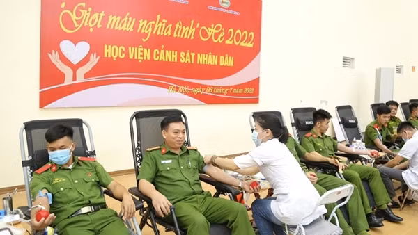 Học viện CSND đóng góp gần 1.300 đơn vị máu trong dịp hè 2022