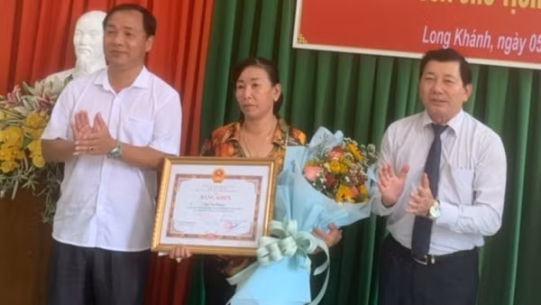 Công an giúp tìm trả lại tài sản cho người đánh rơi ảnh 3