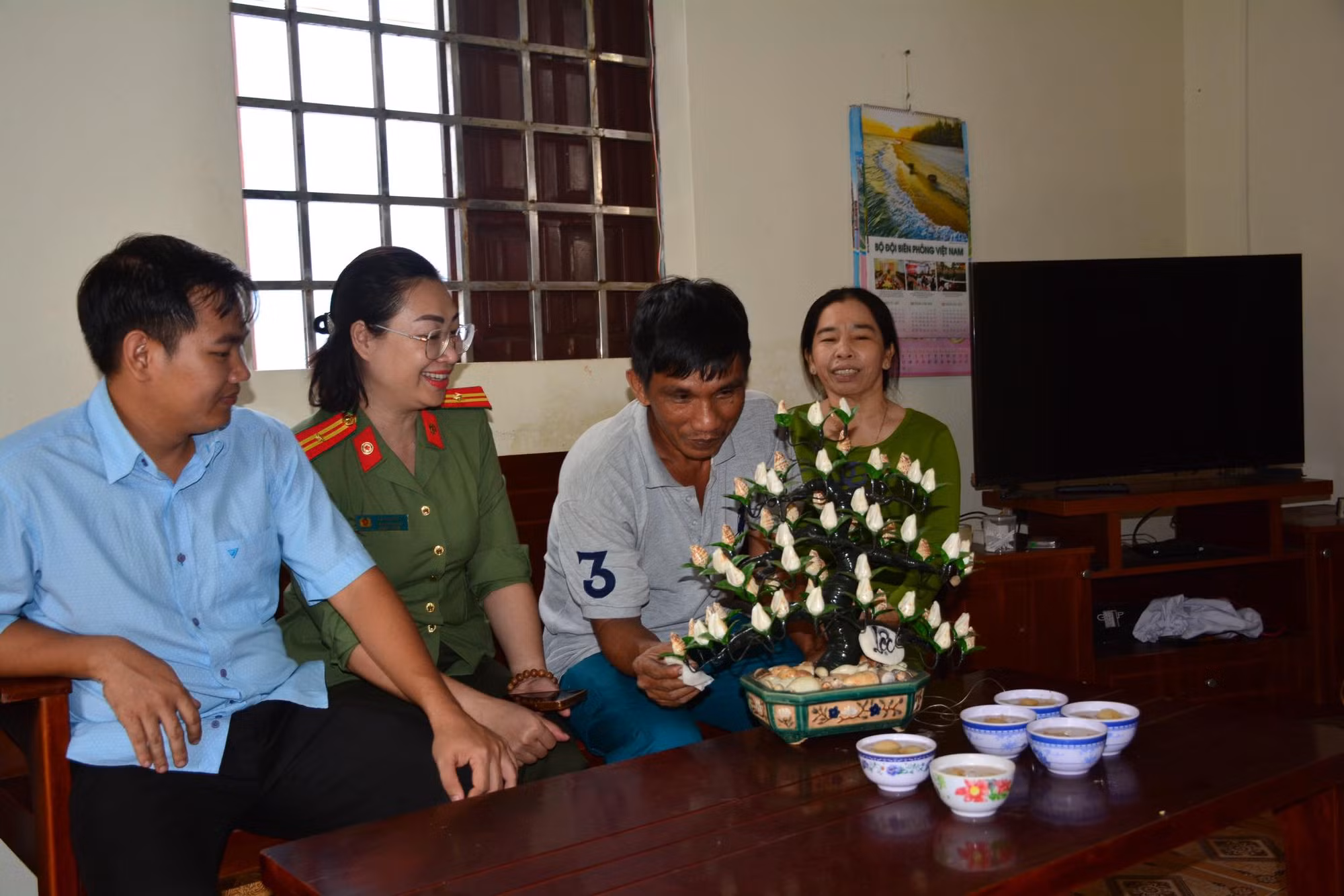 Bài 1: Xuân sớm ở đảo tiền tiêu -1