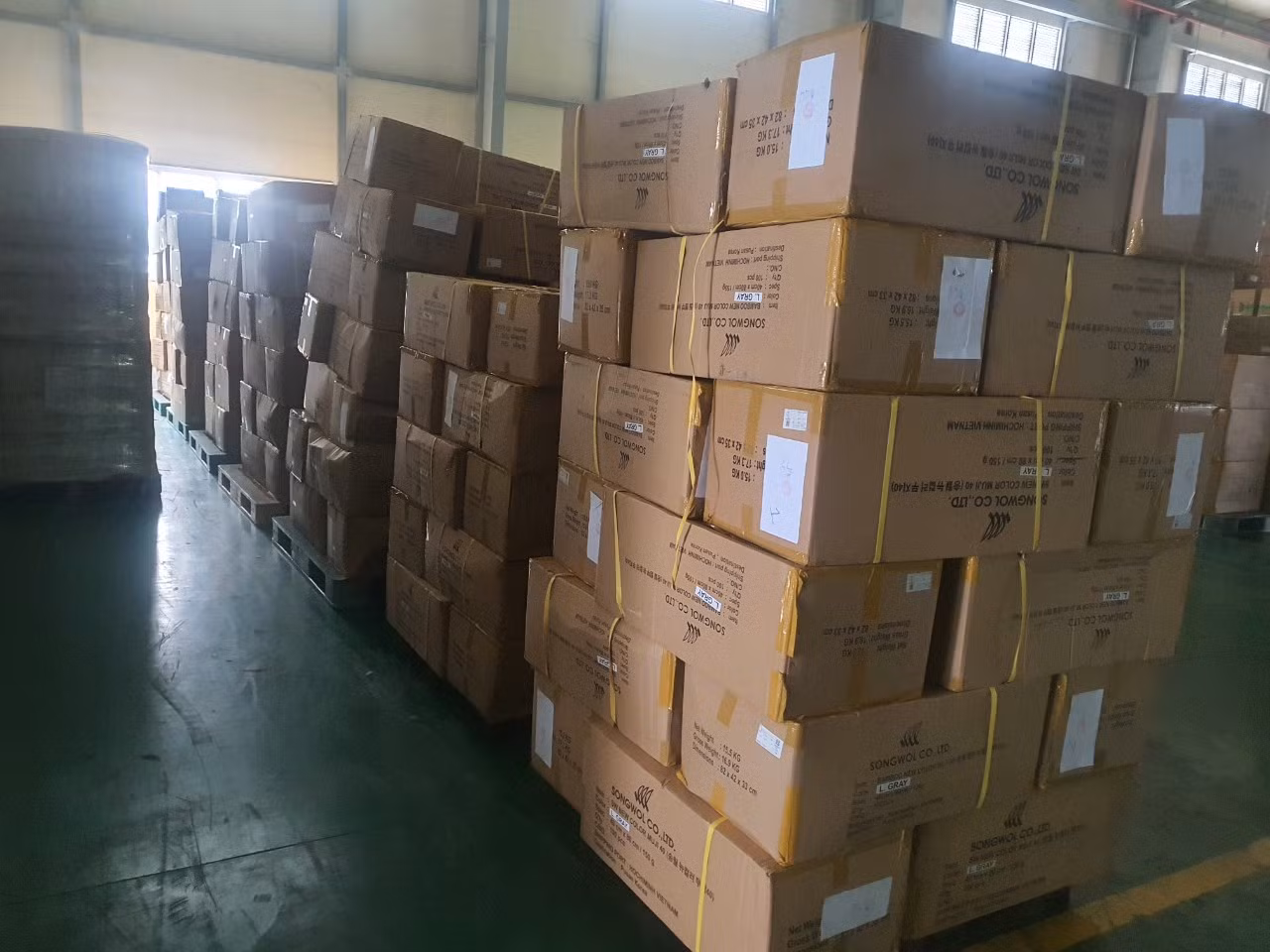 Triệt phá băng nhóm trộm cắp tài sản trong container -0