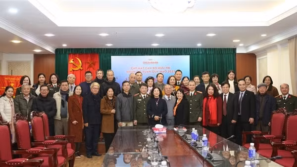 Cuộc hội ngộ ân tình tại Báo CAND những ngày cuối năm
