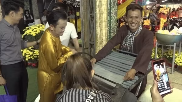 Tri ân và tôn vinh nghề sản xuất bột Sa Đéc