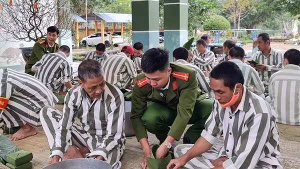 Xuân ấm áp tới Trại giam Nghĩa An