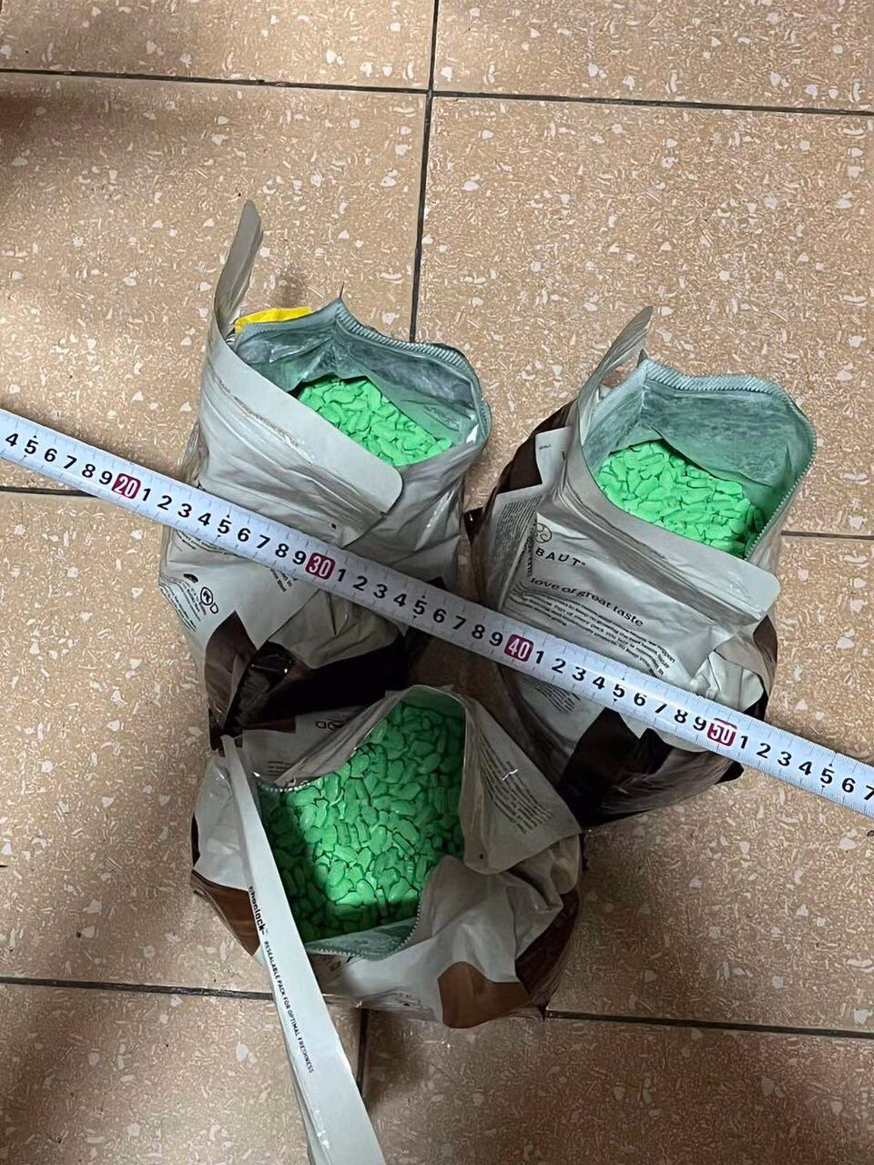 Triệt phá thành công chuyên án vận chuyển hơn 58kg ma túy qua đường hàng không -0