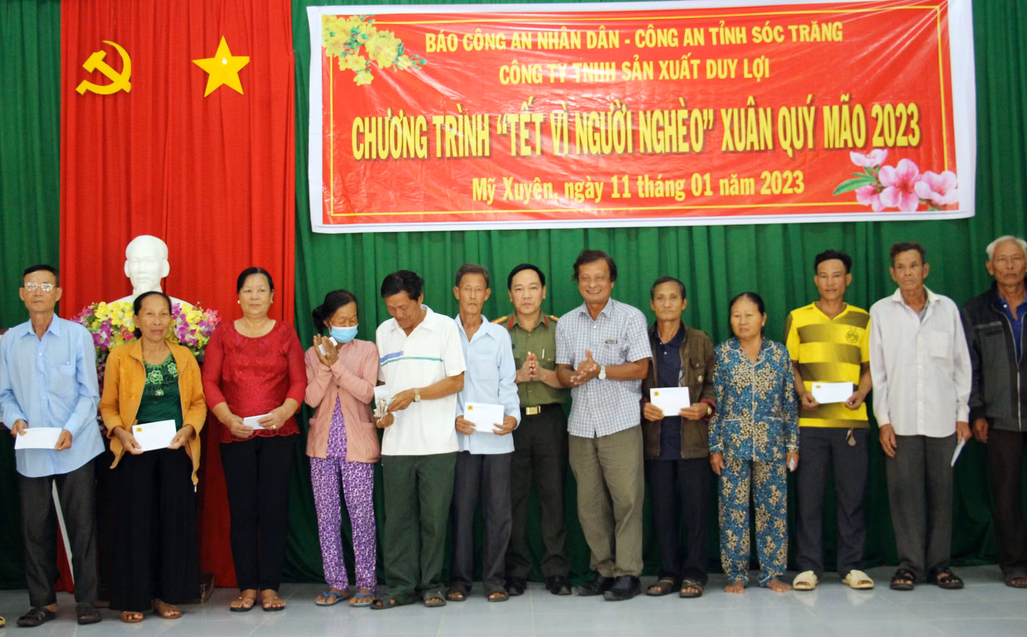 San sẻ khó khăn cùng bà con Sóc Trăng, Bạc Liêu những ngày giáp Tết -0