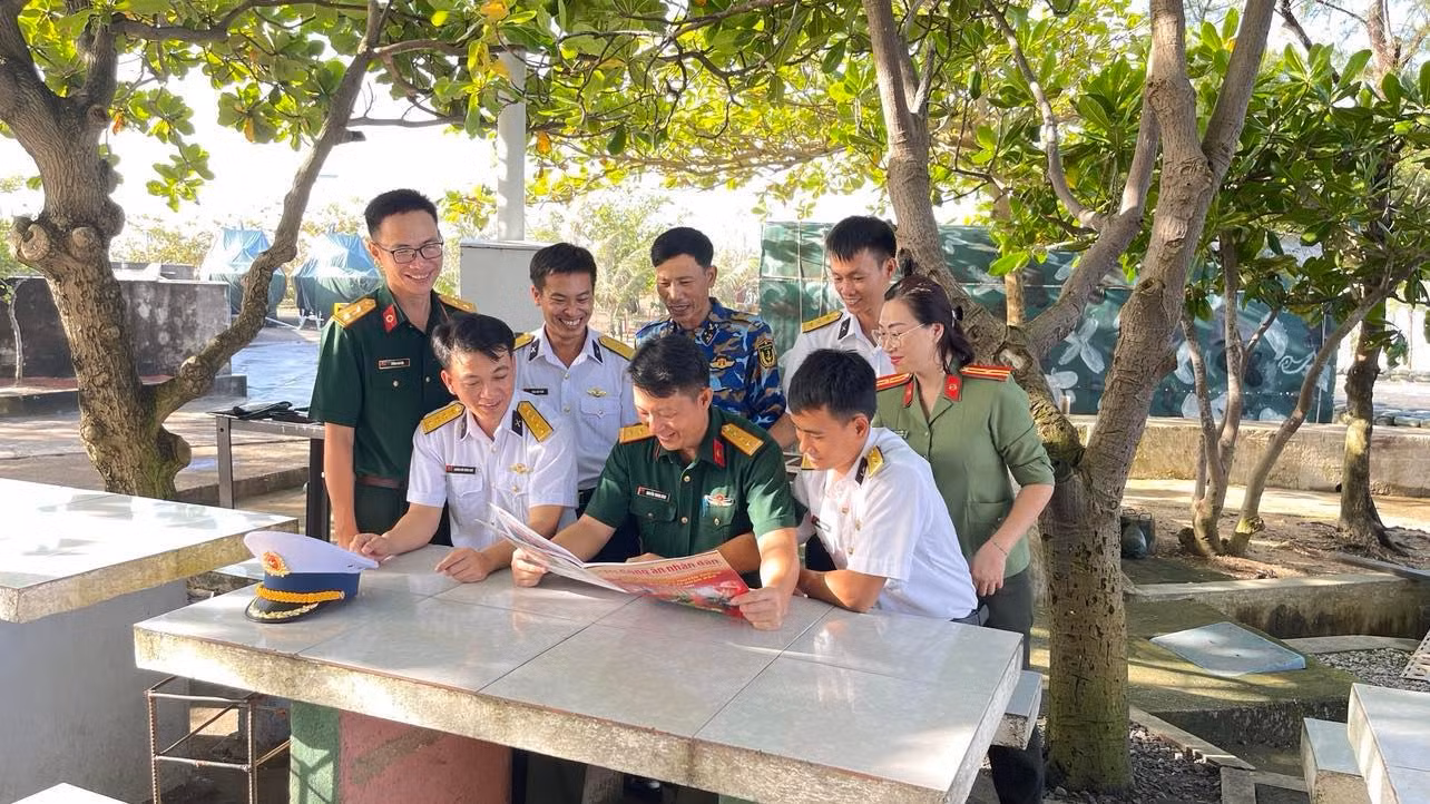 Bài cuối: Hai lần vượt bão vào đảo Trường Sa Đông -0