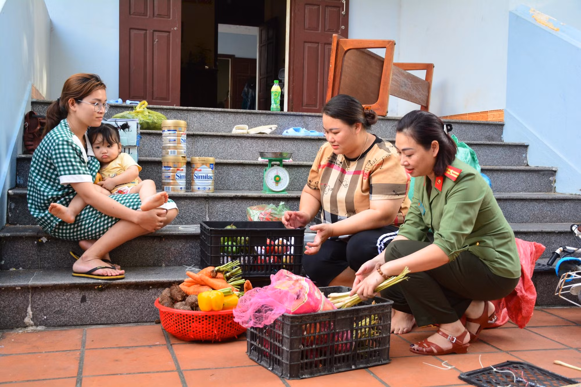 Bài 1: Xuân sớm ở đảo tiền tiêu -0