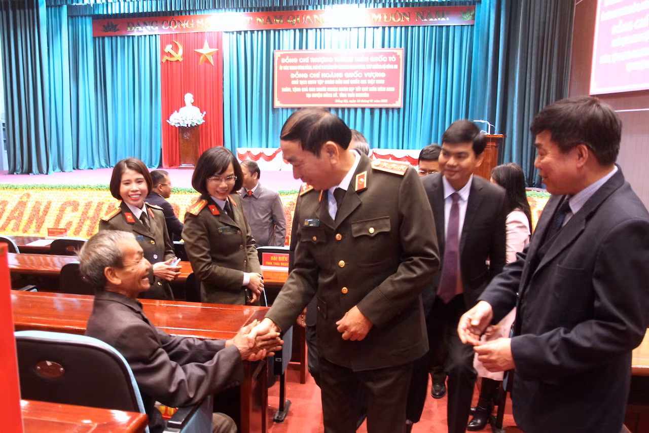 Bảo đảm người dân được đón Tết an lành, bình yên, 