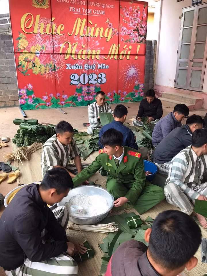 Trại tạm giam Công an tỉnh Tuyên Quang: Xuân ấm tình người -0