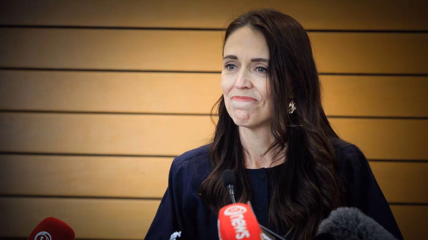 Nữ Thủ tướng New Zealand đột ngột tuyên bố sẽ từ chức -0