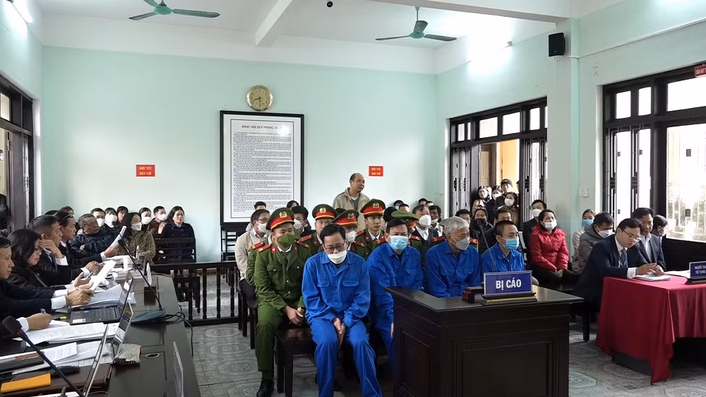 Tuyên án “bộ sậu” Cảng hàng không quốc tế Phú Bài -0