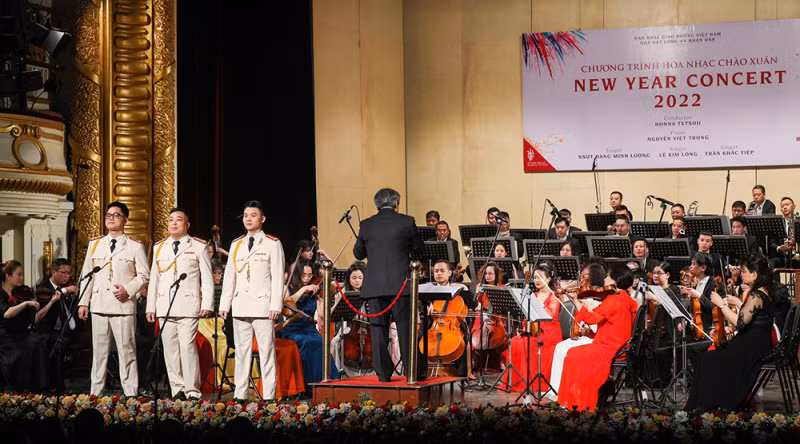 hoa nhac chao xuan 2023.jpg -0