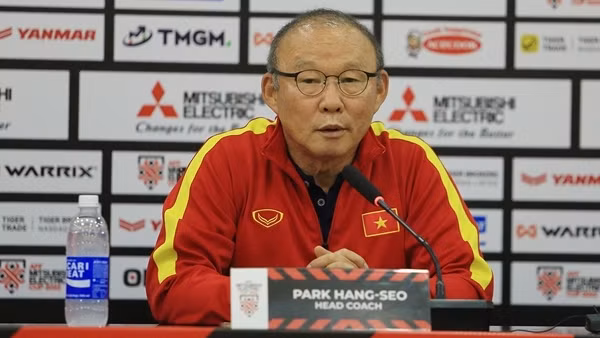 HLV Park Hang-seo: Chúng tôi đã tham vấn với HLV Malaysia về ĐT Thái Lan