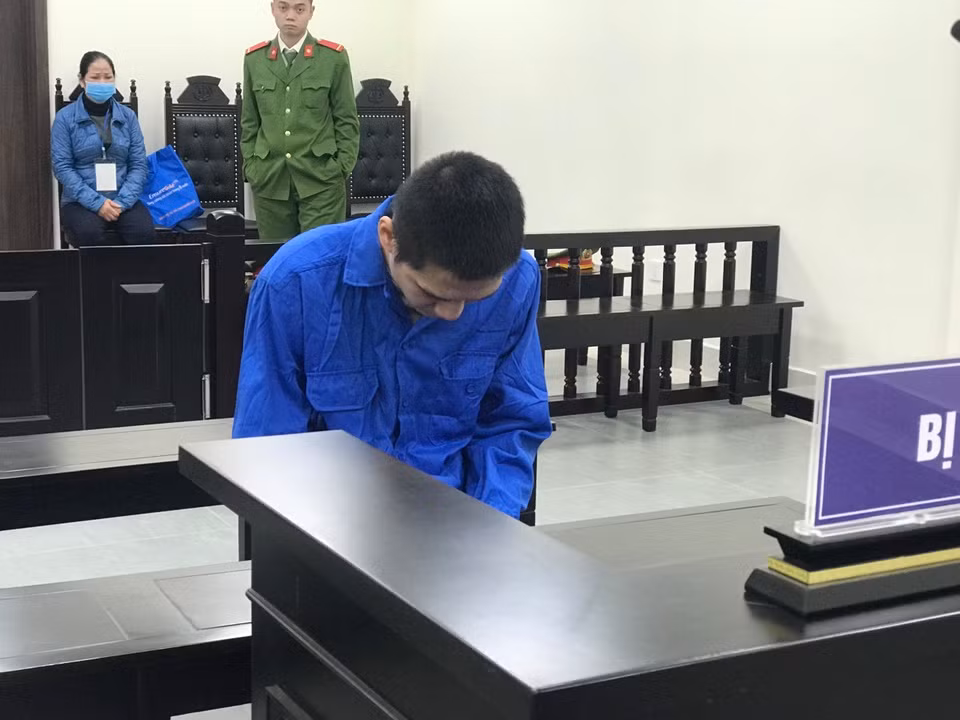 Nhờ trả thù hộ, bị cáo “tâm thần” trả giá rất đắt -0