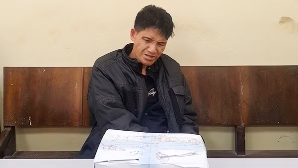 Băng rừng sang Lào mua 4 bánh heroin về Bắc Ninh bán