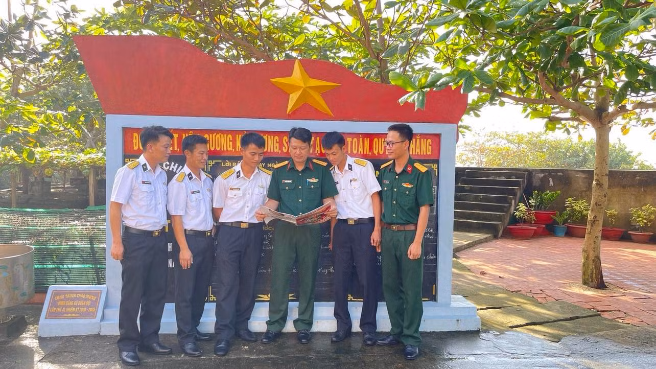 Bài cuối: Hai lần vượt bão vào đảo Trường Sa Đông -0
