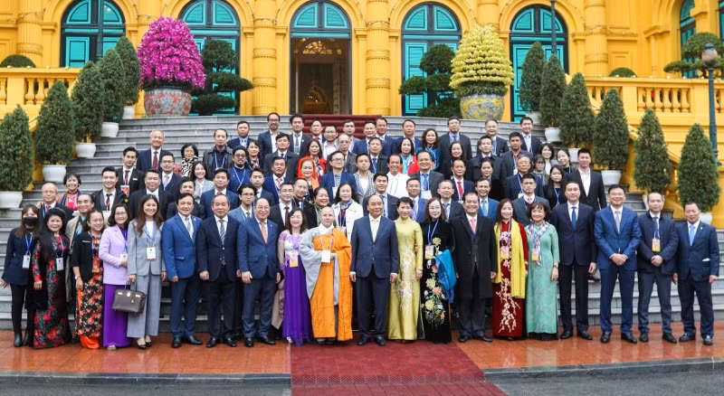 Nguồn lực người Việt ở trong và ngoài nước: Sức mạnh để vươn xa -0