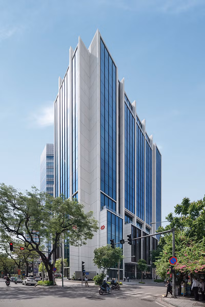 Moody’s nâng hạng triển vọng của Techcombank 2024 -0