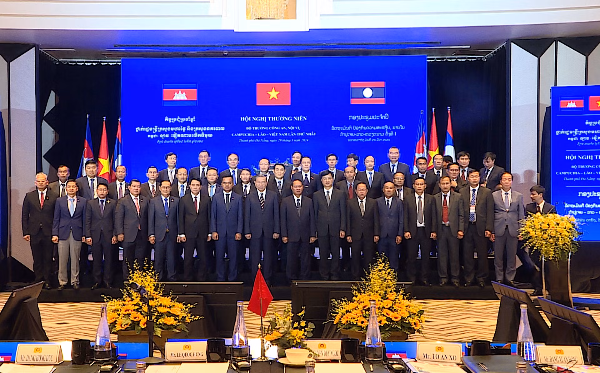 Làm sâu sắc thêm hợp tác an ninh giữa Campuchia- Lào- Việt Nam -0