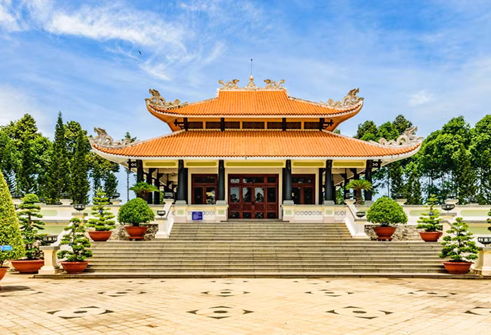 Dâng hương tưởng niệm 44 năm ngày mất của Chủ tịch Tôn Đức Thắng -0