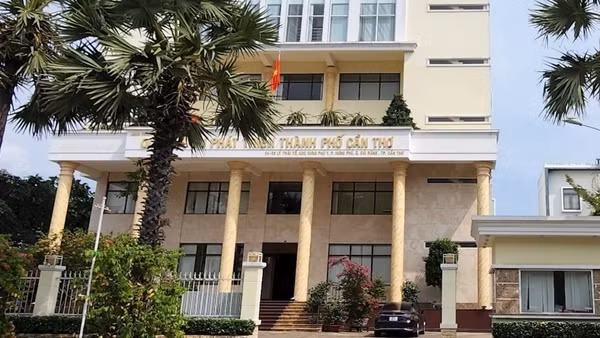 Ngân hàng rao bán loạt tài sản thế chấp vay vốn của doanh nghiệp thuộc Quỹ Đầu tư phát triển Cần Thơ