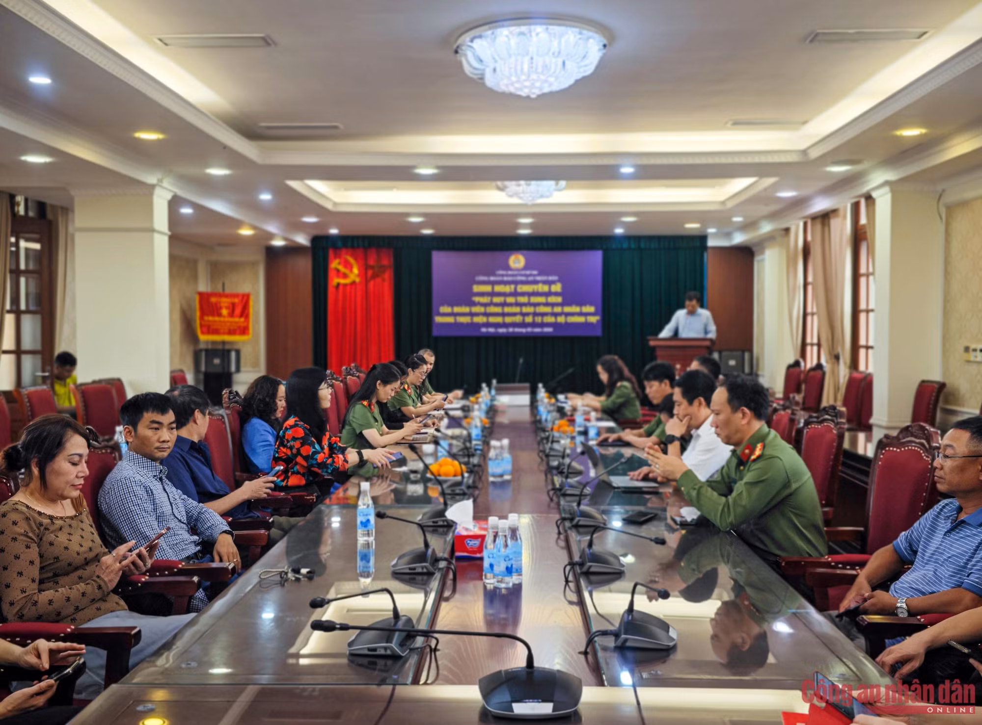 Đoàn viên Công đoàn Báo CAND sinh hoạt chuyên đề Nghị quyết số 12 của Bộ Chính trị -0
