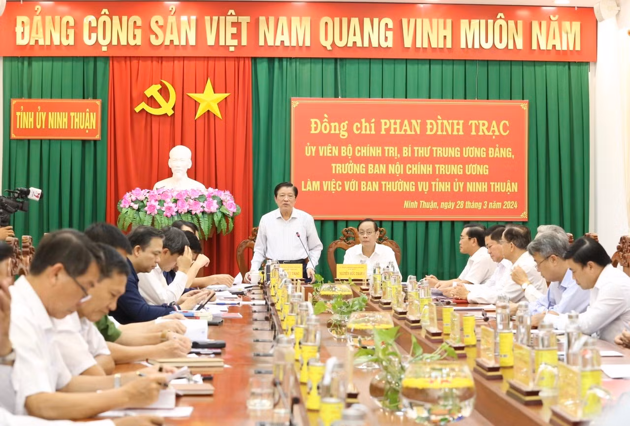dc phan d trac.jpg -0