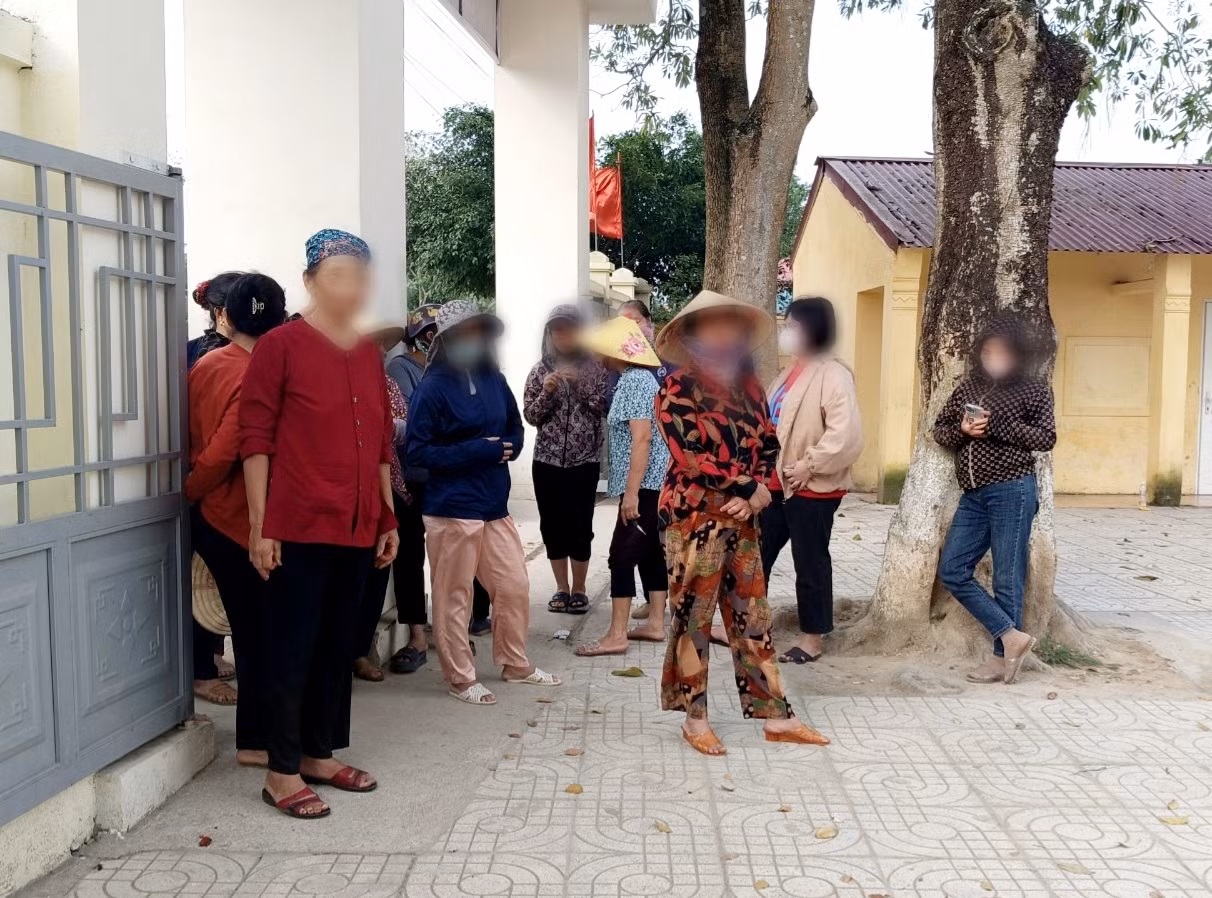 Đối thoại chủ trương sáp nhập 2 Trường tiểu học -0