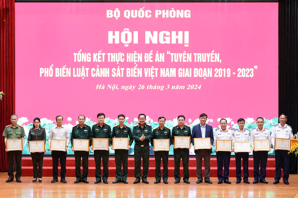 Tuyên truyền sâu rộng Luật Cảnh sát biển Việt Nam đến mọi tầng lớp nhân dân -0