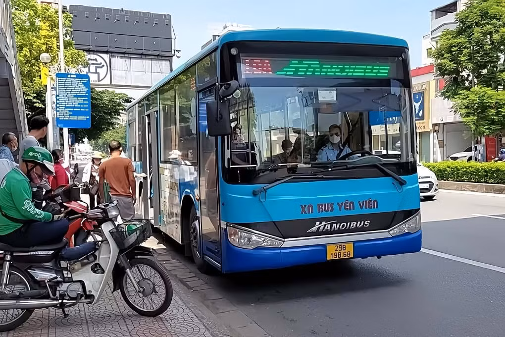 Từ 1/4: Hà Nội dừng hoạt động 5 tuyến buýt -0