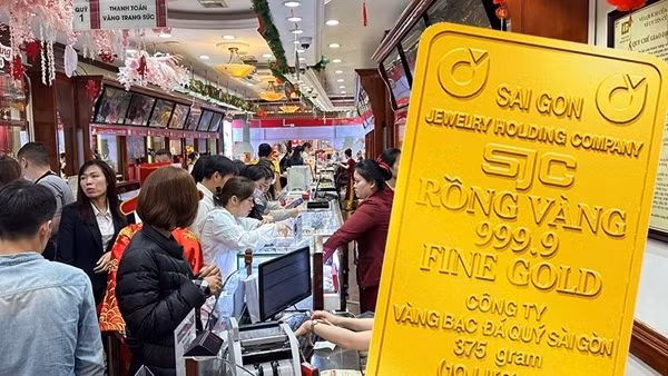 Đã đến lúc dứt khoát bỏ độc quyền vàng miếng