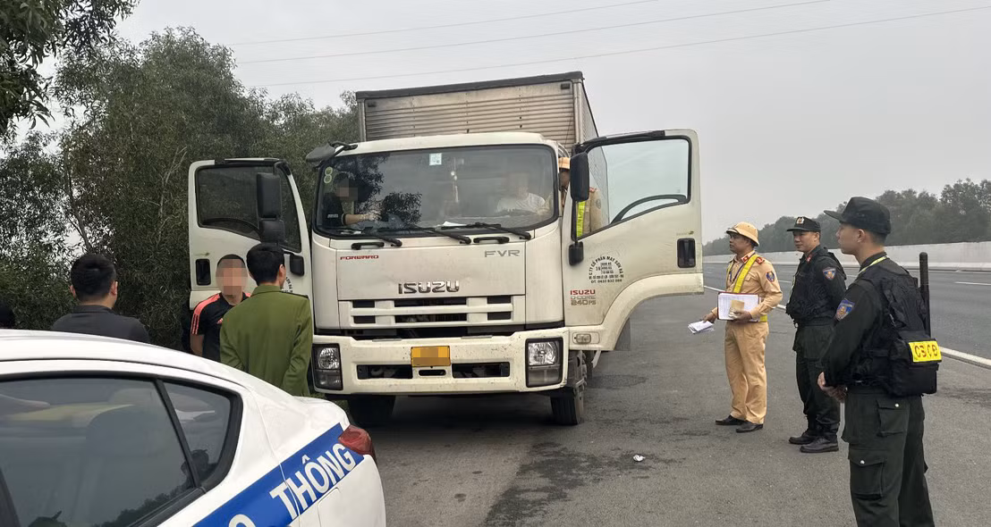 Biến xe tải thành 