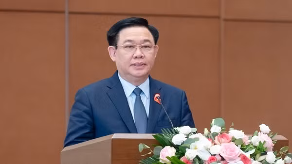 Hội nghị đại biểu Quốc hội hoạt động chuyên trách: Xem xét, cho ý kiến đối với 8 dự án luật
