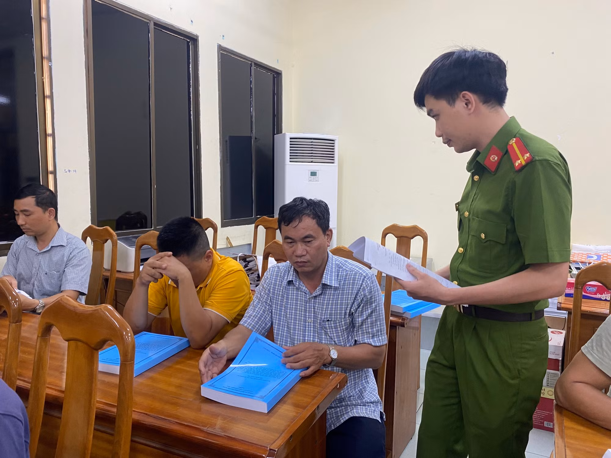 “Đại án đăng kiểm”: Các bị can đã giao nộp khắc phục hơn 43 tỷ đồng và 118.800 USD -0